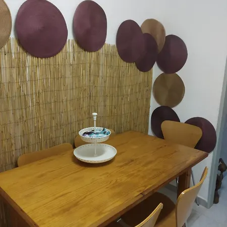 Ebrehome * Deltebre