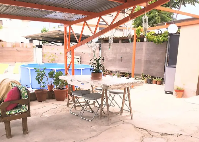 Ebrehome Сasa de vacaciones Deltebre